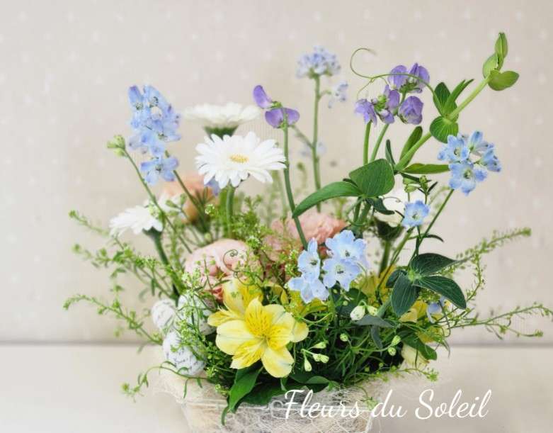 セゾンコースもイースターのアレンジメント♪